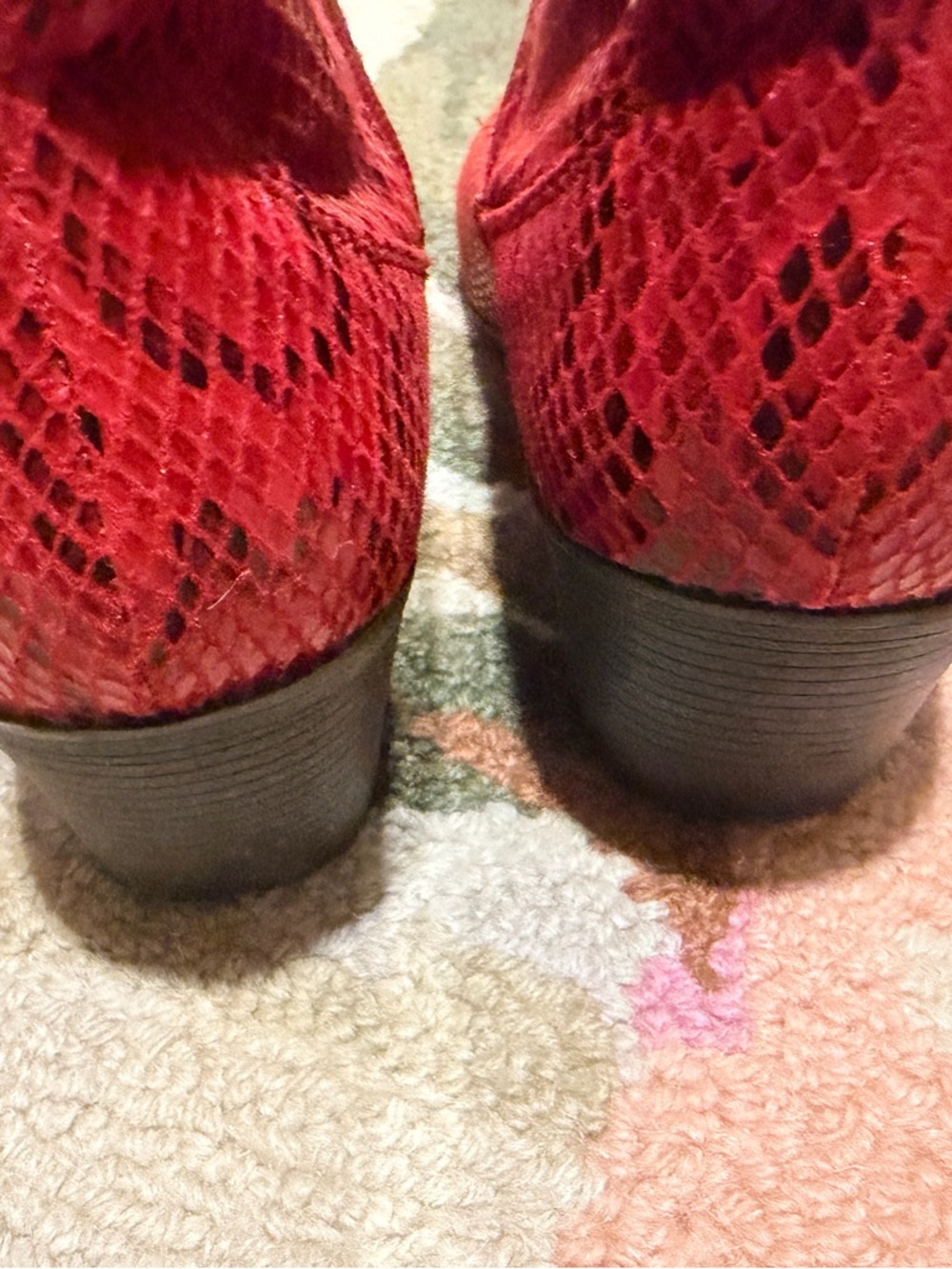 Rampage "Whendl" 8.5 Red Faux Snake Print Western Ankle Boots Zip side zip - Picture 4 of 7